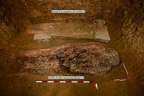 Wooden Coffins 8 and 9 in Burial Chamber GN 6013 during excavation (S.E. Malykh)